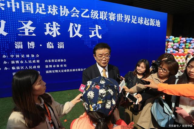 世界杯｜镜头之外：我身边坐着阿根廷主帅的“亲友团”