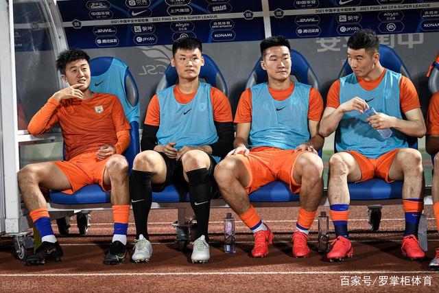 沮丧离场！文班亚马谈G2最后的失误：我把比赛搞砸了